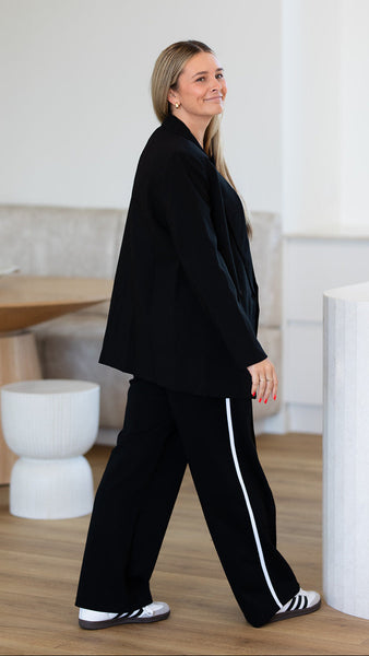 Hayley Blazer - Black